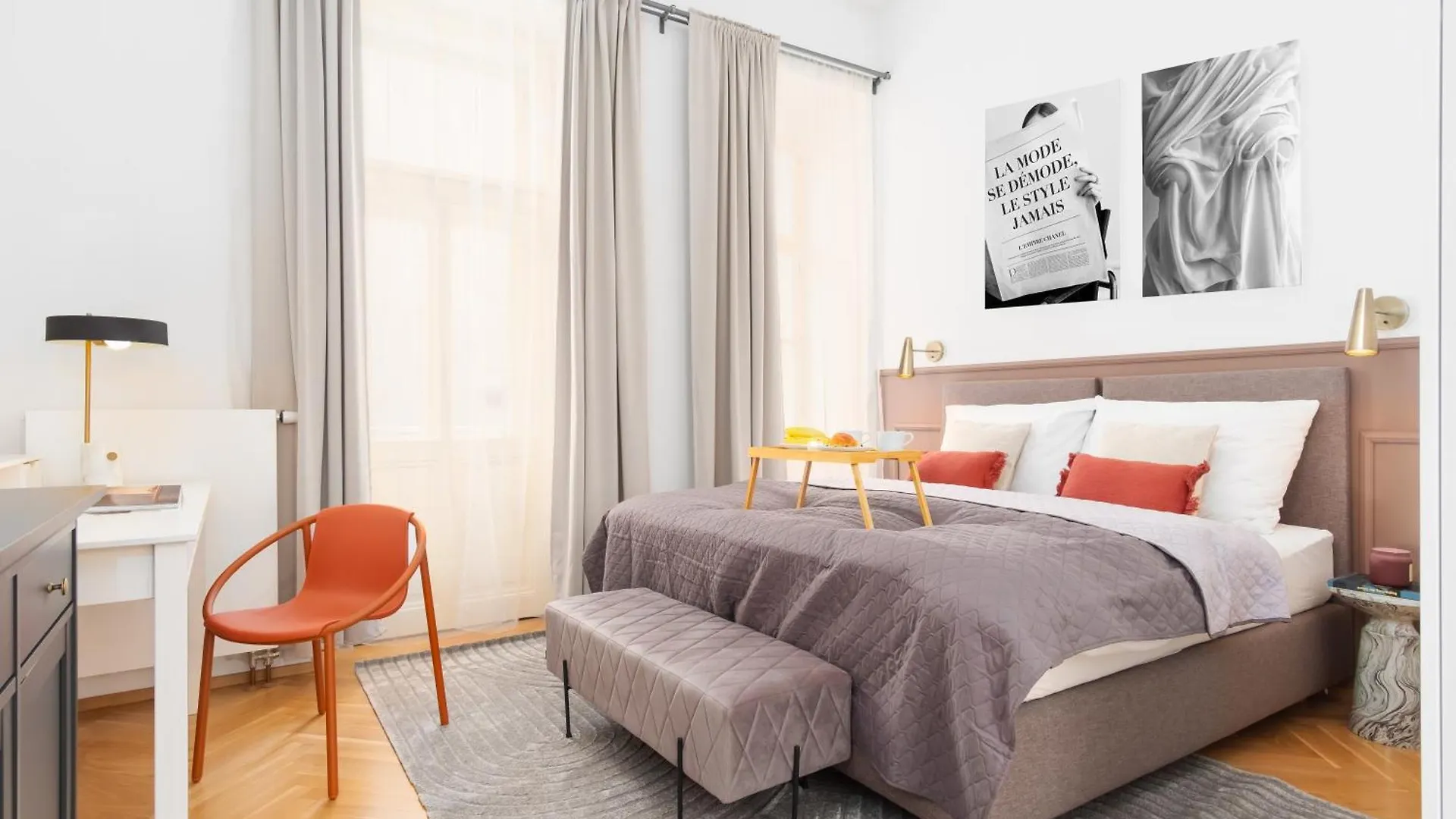 Stru House By Prague Days - Luxurious Apartments Next To National Theatre 0*,  Česká republika